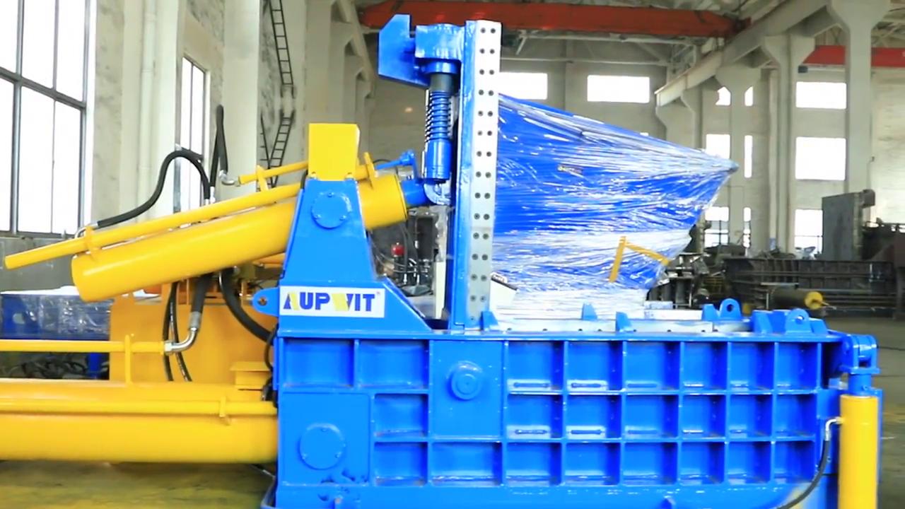 Y81前出包金屬打包機(jī)用于廢紙、廢紙箱、秸稈、稻殼、棉花、廢布料、編織袋、塑料瓶、易拉罐、油漆桶等打包作業(yè)。。。